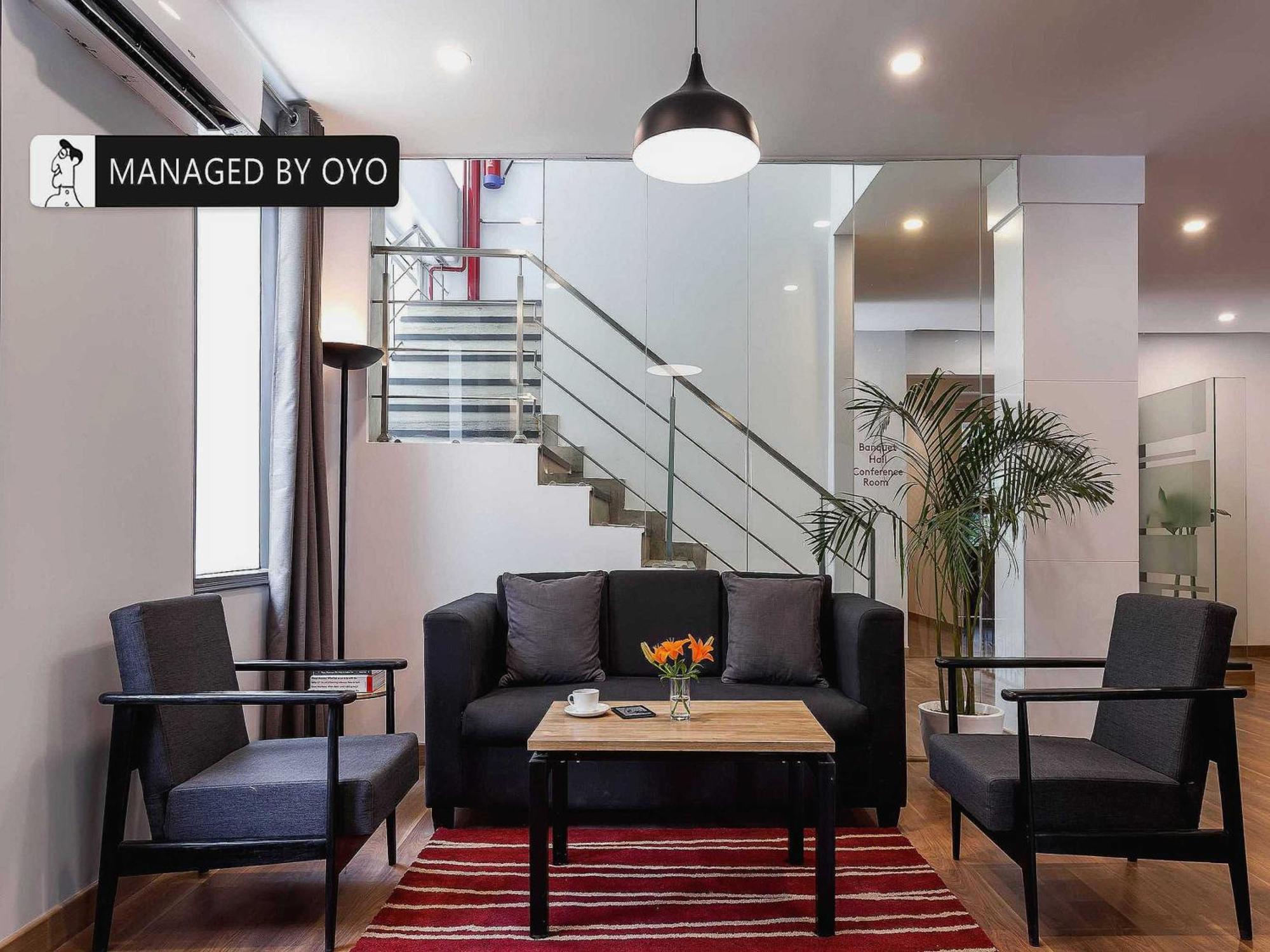 Hotel Gautam Residency 3*