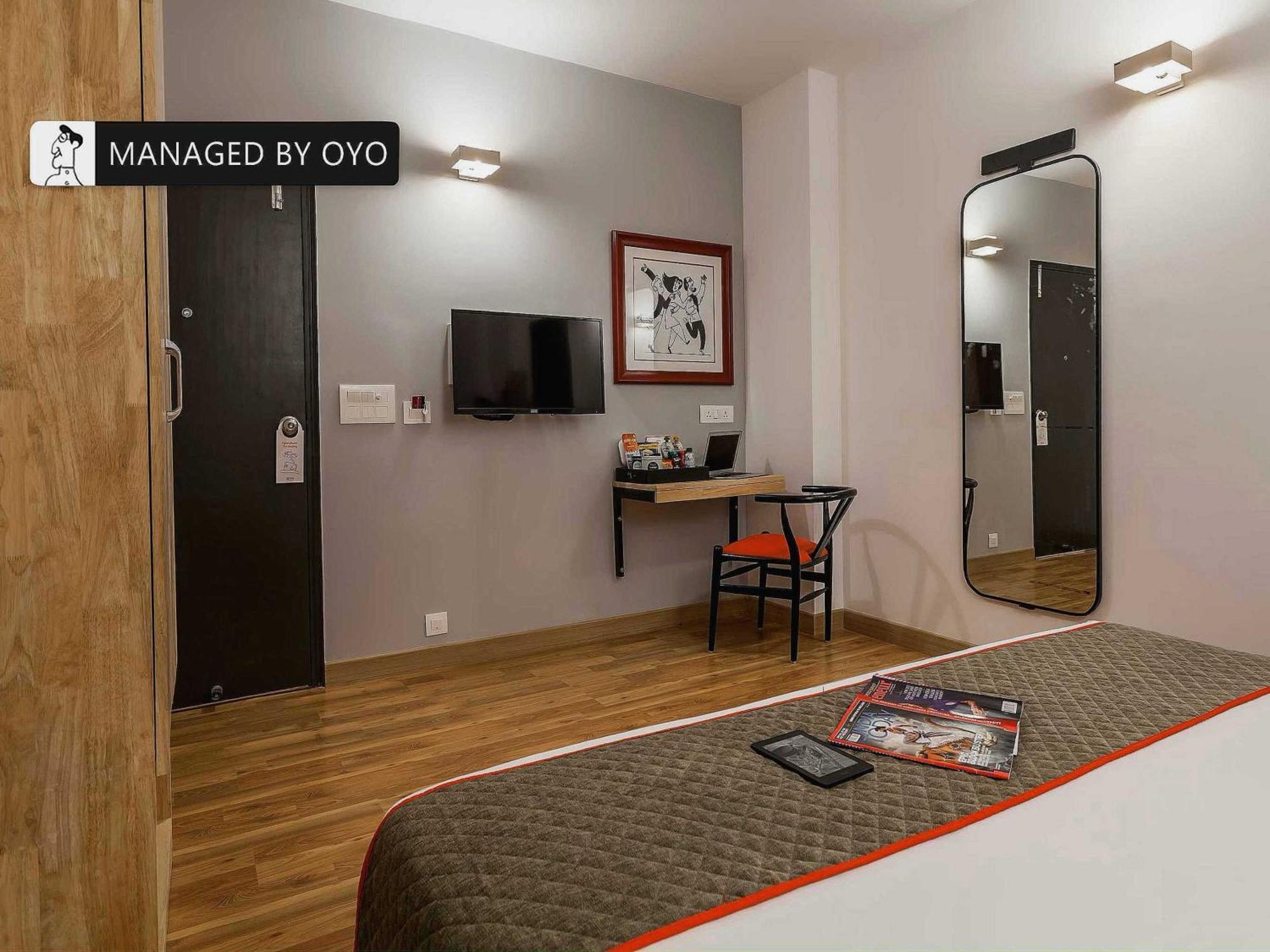 Hotel Gautam Residency 3*