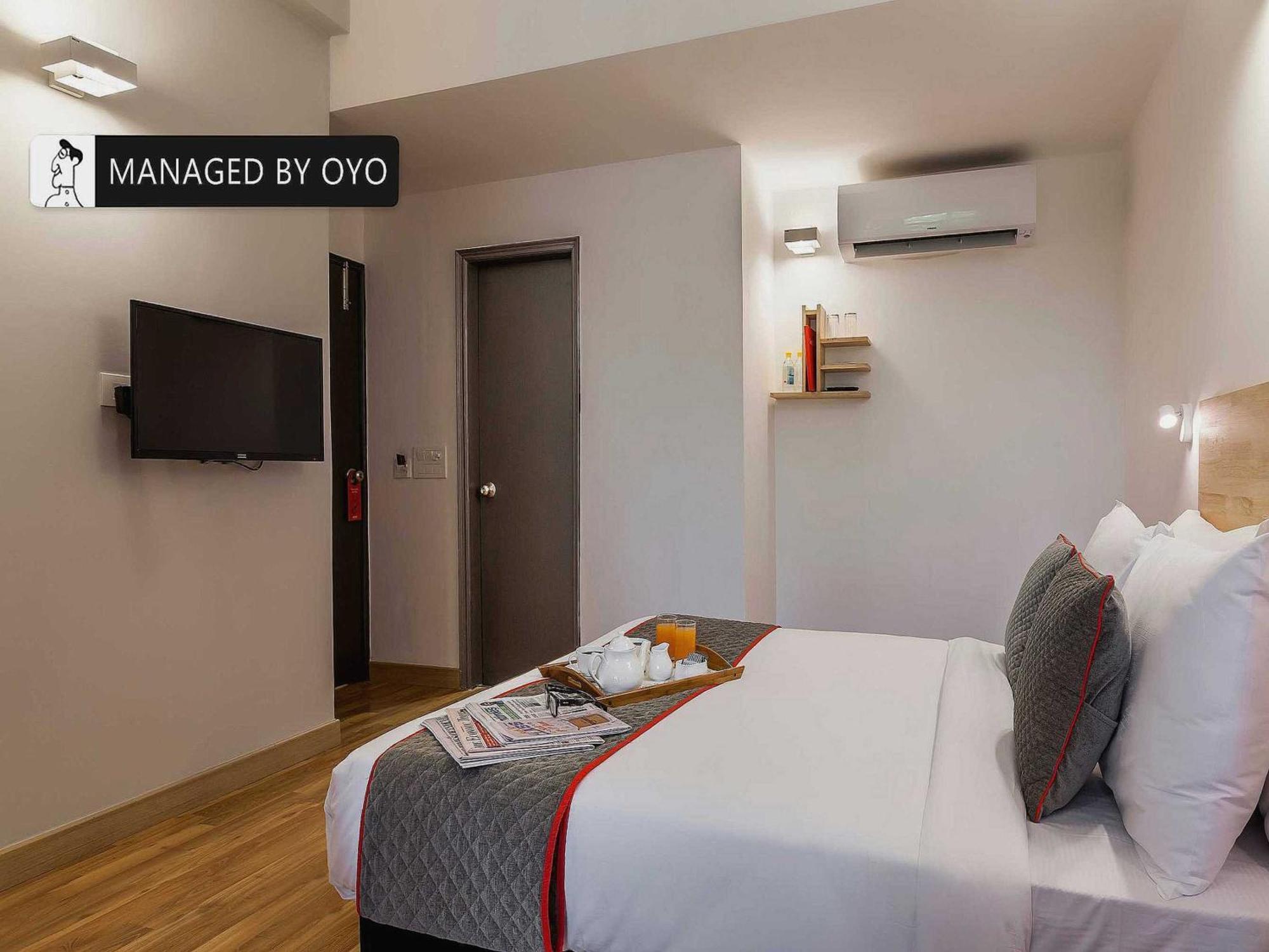 Gautam Residency Hotel