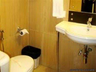 Gautam Residency Hotel