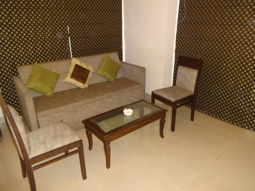 Hotel Gautam Residency